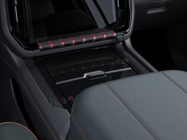 2025 GMC Yukon XL 4WD AT4