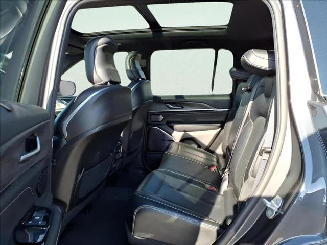2022 Jeep Grand Cherokee Overland 4x4