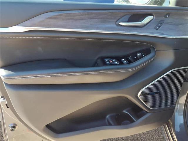 2022 Jeep Grand Cherokee Overland 4x4