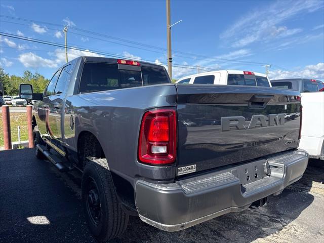 2026 Ram 2500 Tradesman Crew Cab 4x4 64 Box