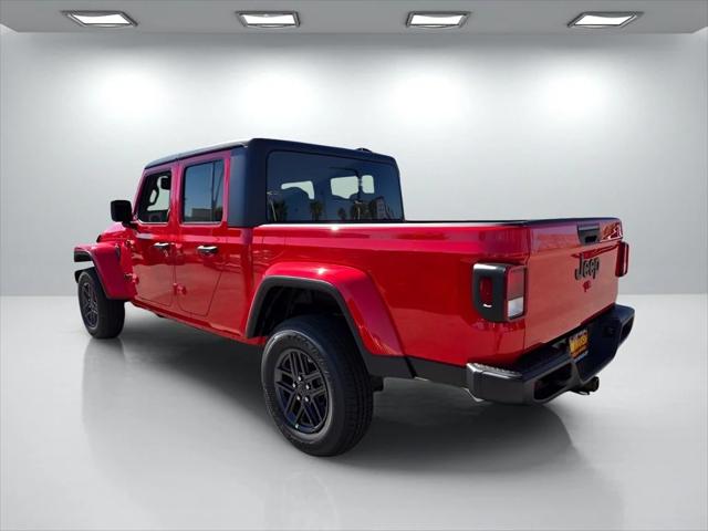 2025 Jeep Gladiator GLADIATOR SPORT S 4X4