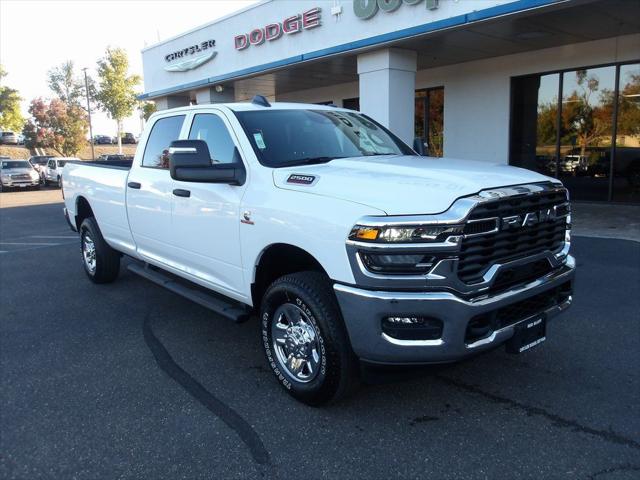 2026 RAM Ram 2500 RAM 2500 TRADESMAN CREW CAB 4X4 8 BOX