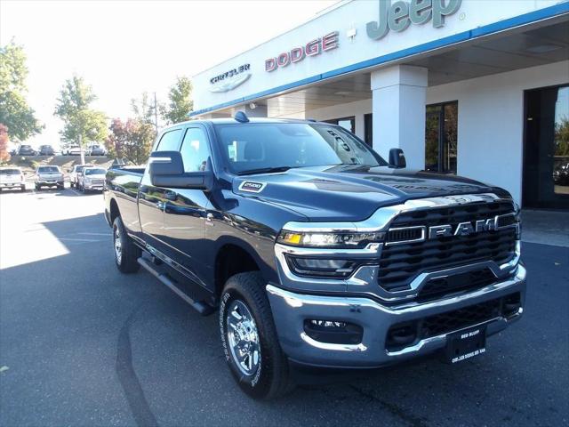 2026 Ram 2500 Tradesman Crew Cab 4x4 8 Box