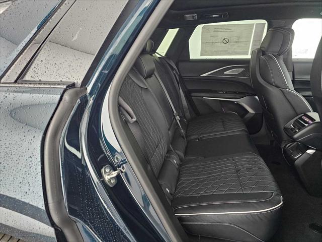 2026 Cadillac iQ V-Series w/1SM