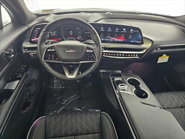 2026 Cadillac iQ V-Series w/1SM