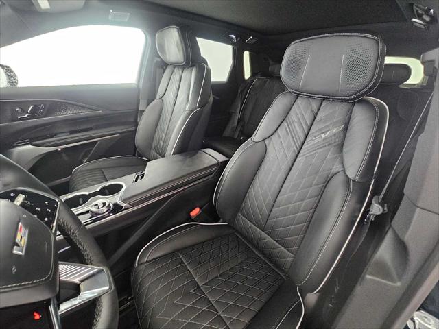 2026 Cadillac iQ V-Series w/1SM