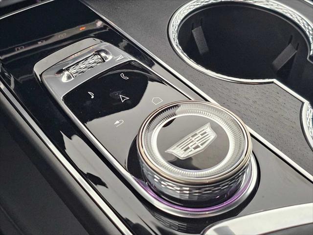2026 Cadillac iQ V-Series w/1SM