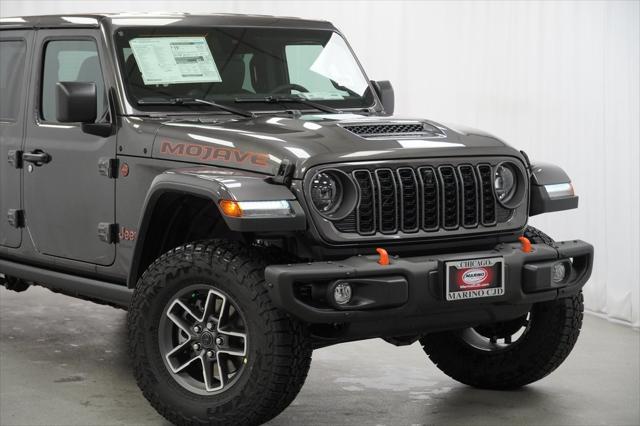 2025 Jeep Gladiator GLADIATOR MOJAVE X 4X4
