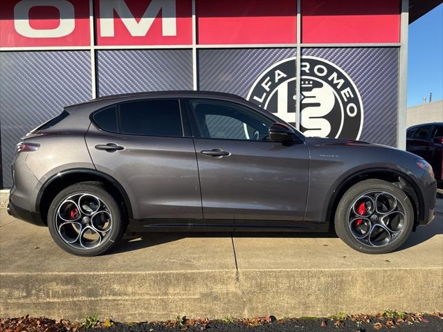 2025 Alfa Romeo Stelvio STELVIO AWD 2025 Alfa Romeo Stelvio STELVIO AWD