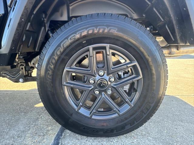 2025 Jeep Gladiator GLADIATOR SPORT S 4X4