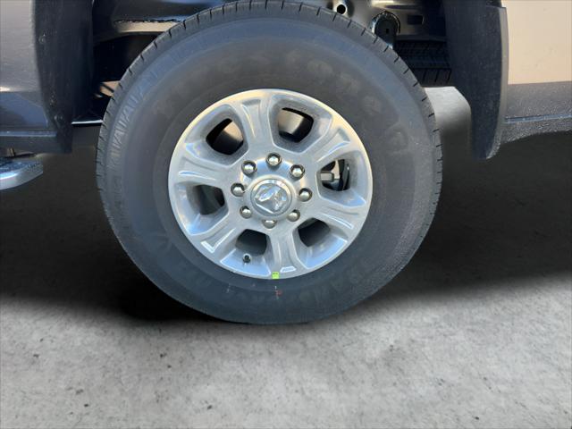 2026 Ram 2500 Big Horn Crew Cab 4x4 64 Box