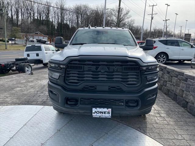 2026 RAM Ram 2500 RAM 2500 TRADESMAN CREW CAB 4X4 8 BOX