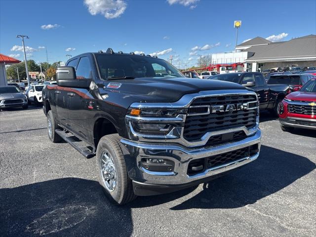 2026 RAM Ram 2500 RAM 2500 TRADESMAN CREW CAB 4X4 64 BOX