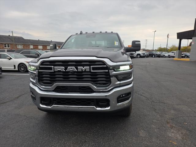 2026 RAM Ram 2500 RAM 2500 TRADESMAN CREW CAB 4X4 64 BOX 2026 RAM Ram 2500 RAM 2500 TRADESMAN CREW CAB 4X4 64 BOX