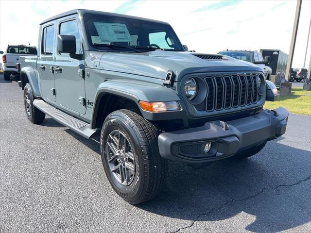 2025 Jeep Gladiator GLADIATOR SPORT S 4X4 2025 Jeep Gladiator GLADIATOR SPORT S 4X4