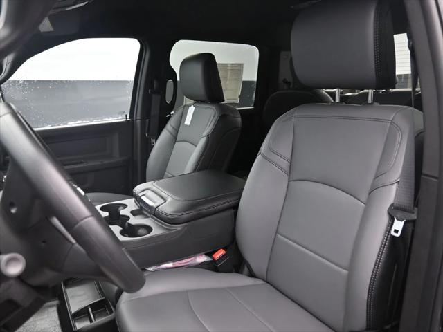 2026 Ram 3500 Tradesman Crew Cab 4x4 6'4" Box