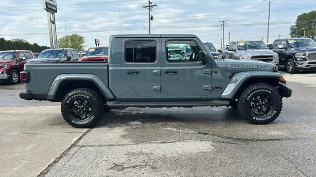 2025 Jeep Gladiator GLADIATOR HIGH TIDE 4X4