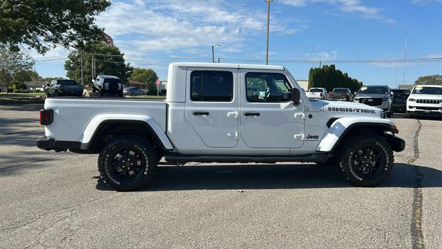 2025 Jeep Gladiator GLADIATOR HIGH TIDE 4X4