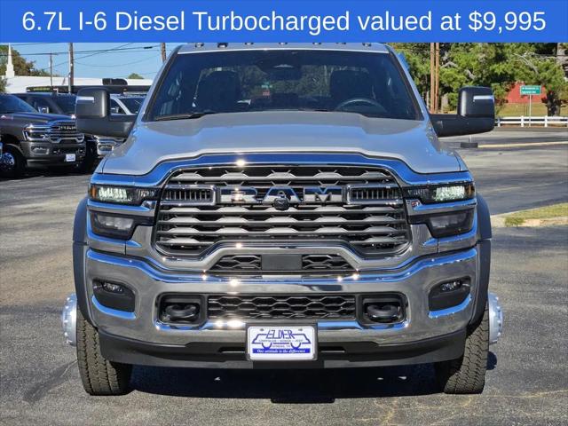 2026 RAM Ram 4500 Chassis Cab RAM 4500 TRADESMAN CHASSIS CREW CAB 4X4 60 CA 2026 RAM Ram 4500 Chassis Cab RAM 4500 TRADESMAN CHASSIS CREW CAB 4X4 60 CA