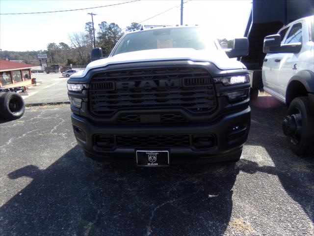 2026 RAM Ram 3500 Chassis Cab RAM 3500 TRADESMAN CREW CAB CHASSIS 4X2 60 CA