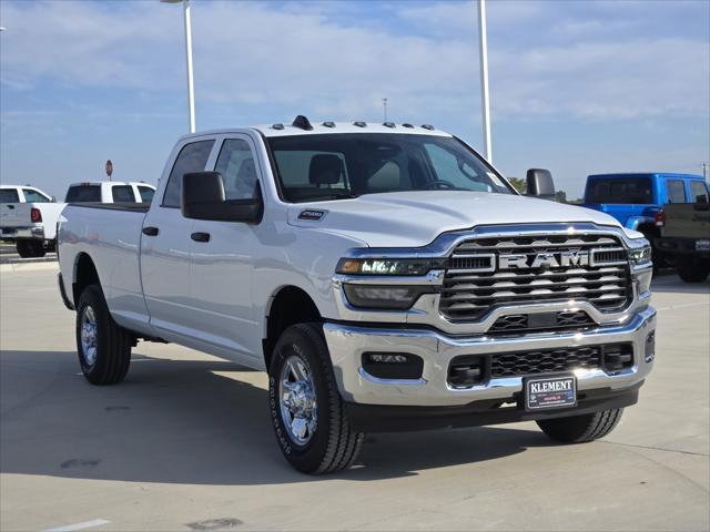 2026 RAM Ram 2500 RAM 2500 TRADESMAN CREW CAB 4X4 8 BOX