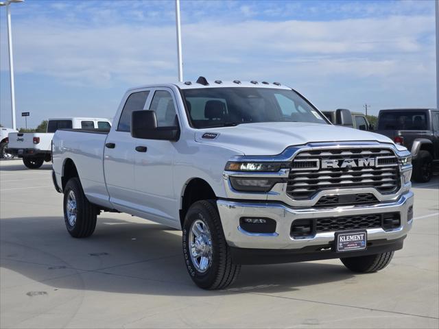 2026 RAM Ram 2500 RAM 2500 TRADESMAN CREW CAB 4X4 8 BOX