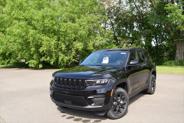 2024 Jeep Grand Cherokee Altitude 4x4