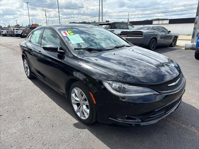 2015 Chrysler 200 S 2015 Chrysler 200 S