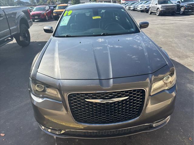 2019 Chrysler 300 300S AWD