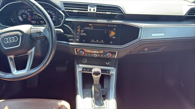 2023 Audi Q3 Premium 45 TFSI S line quattro Tiptronic