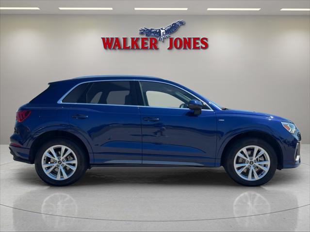 2023 Audi Q3 Premium 45 TFSI S line quattro Tiptronic 2023 Audi Q3 Premium 45 TFSI S line quattro Tiptronic