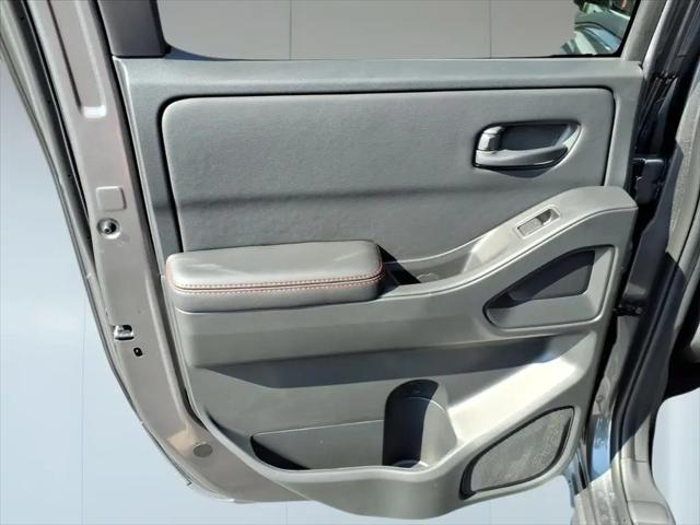 2026 Nissan Frontier Crew Cab PRO-4X 4x4
