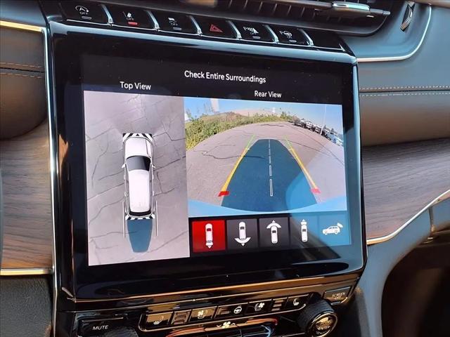 2025 Jeep Grand Cherokee Summit 4x4