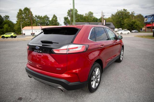 2024 Ford Edge Titanium
