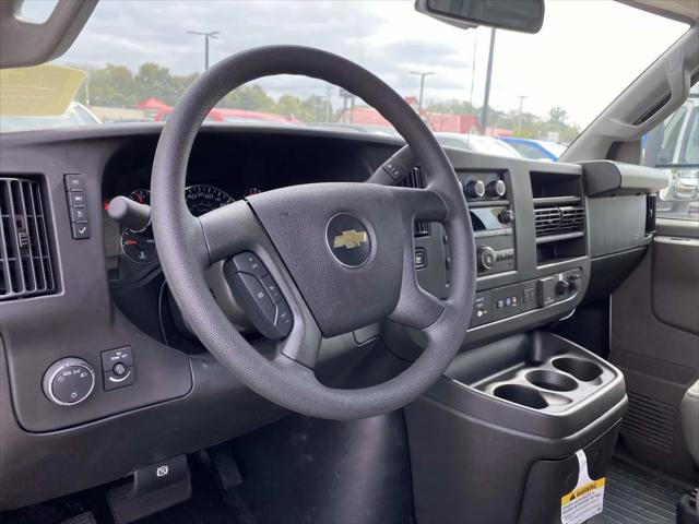 2024 Chevrolet Express Cutaway Work Van