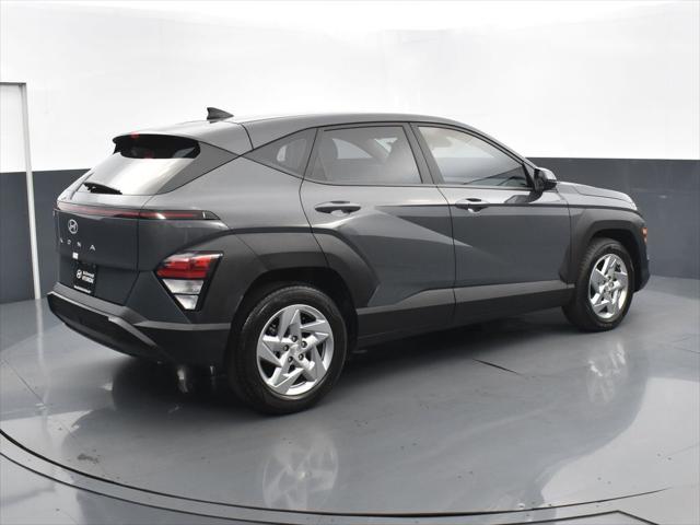 2025 Hyundai Kona SE