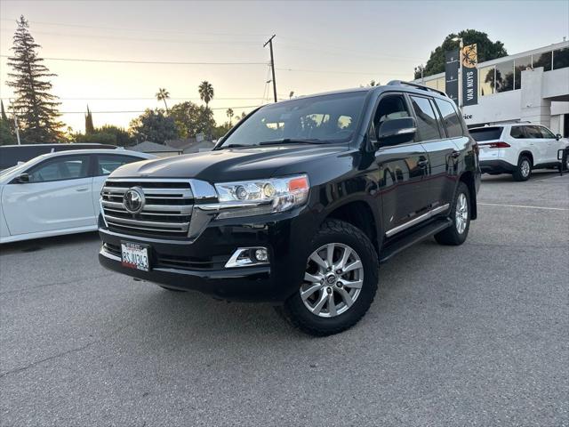 2019 Toyota Land Cruiser V8