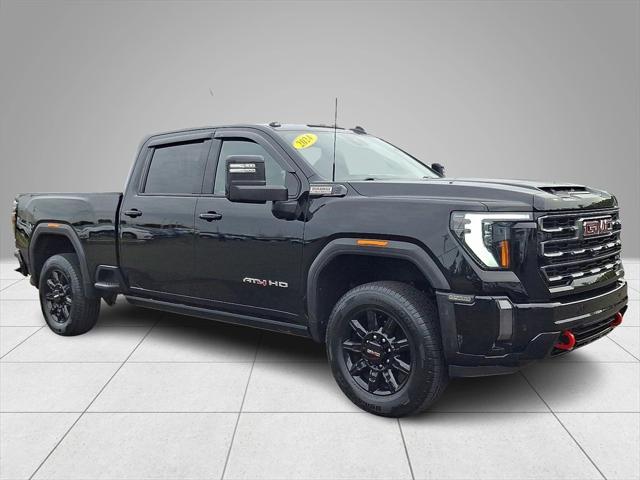 2024 GMC Sierra 2500HD 4WD Crew Cab Standard Bed AT4