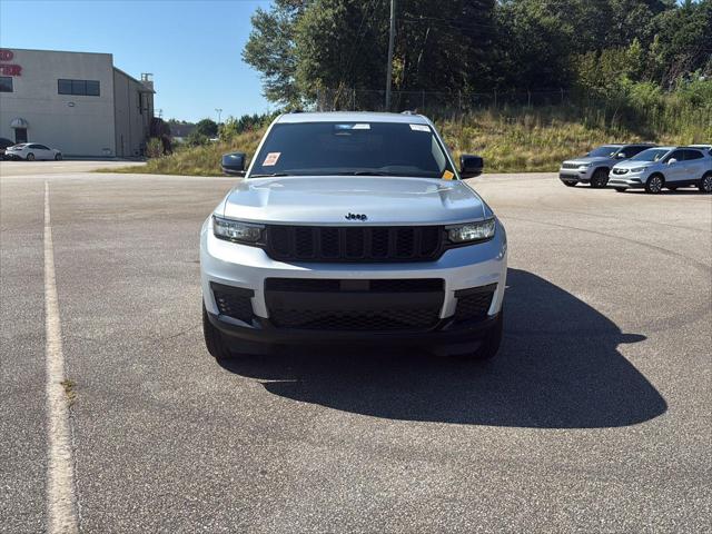 2022 Jeep Grand Cherokee L Altitude 4x4