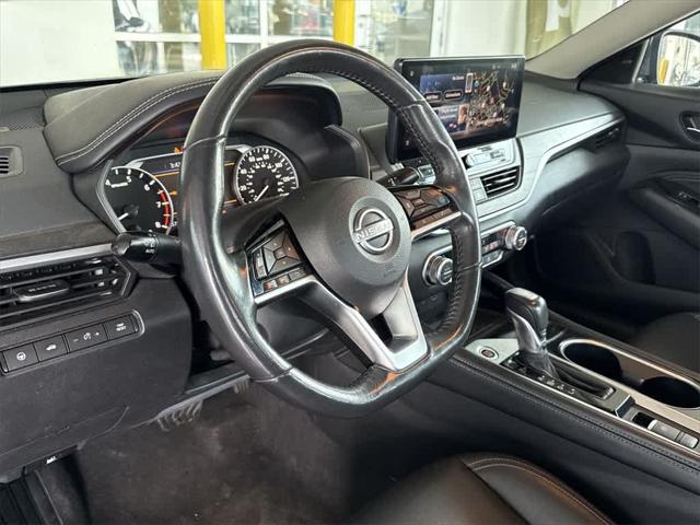 2023 Nissan Altima SL FWD