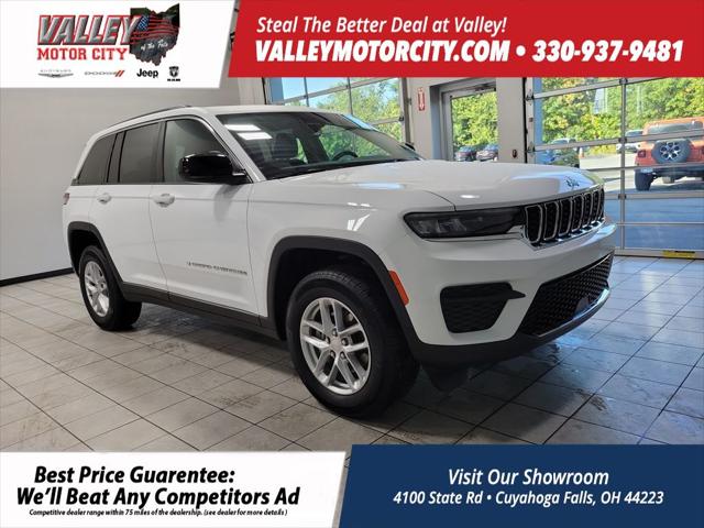 2024 Jeep Grand Cherokee Laredo X 4x4
