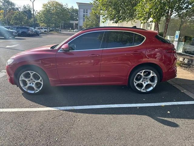 2023 Alfa Romeo Stelvio Lusso AWD