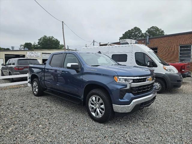2024 Chevrolet Silverado 1500 4WD Crew Cab Short Bed LT with 2FL