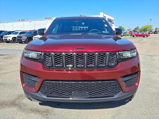 2024 Jeep Grand Cherokee Altitude 4x4 2024 Jeep Grand Cherokee Altitude 4x4