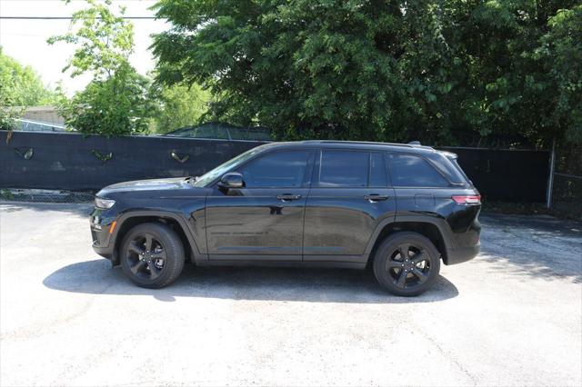 2023 Jeep Grand Cherokee Limited 4x2