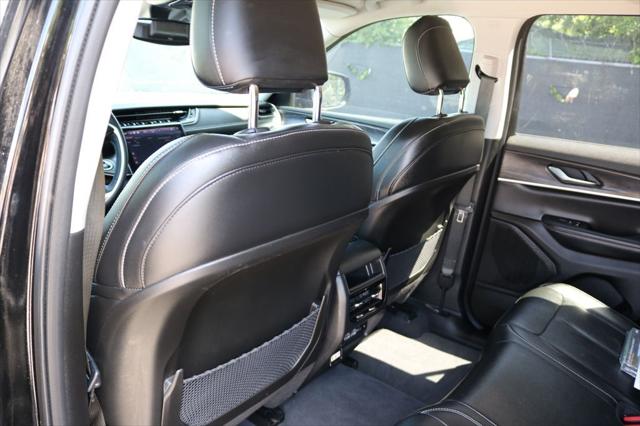 2023 Jeep Grand Cherokee Limited 4x2
