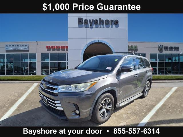 2017 Toyota Highlander LE