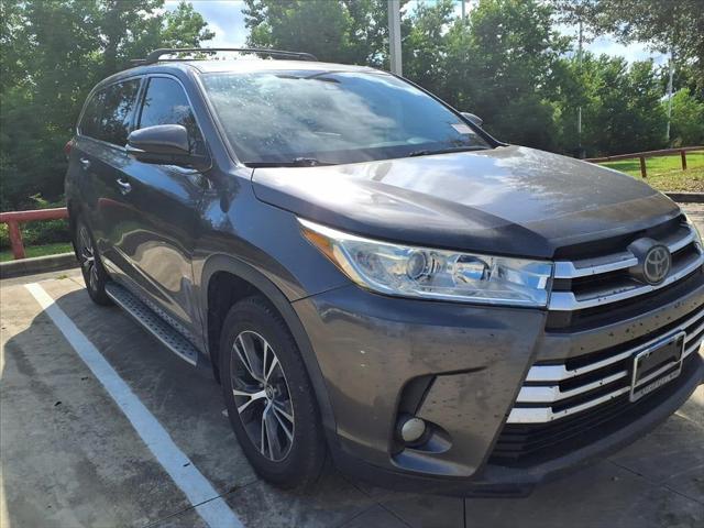 2017 Toyota Highlander LE