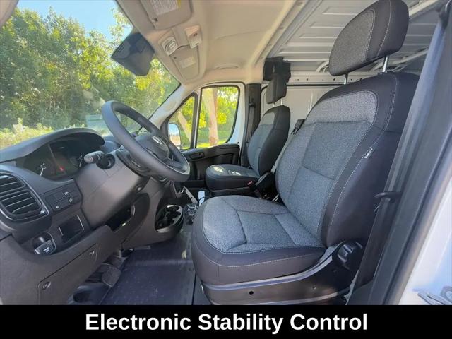 2026 Ram ProMaster Cargo Van Tradesman Low Roof 136" WB w/Pass Seat
