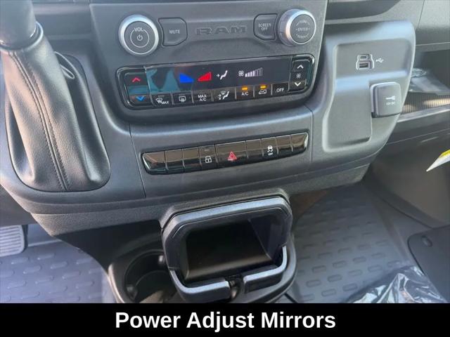 2026 Ram ProMaster Cargo Van Tradesman Low Roof 136" WB w/Pass Seat
